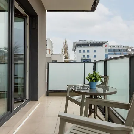 Cassia's Mokosfera By Renters Prestige